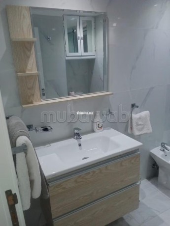 location-dun-appartement-a-de-la-plage-2-pieces-confortables-belle-terrasse-et-jardin-big-12