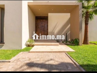Villa Moderne sur Marrakech - Villa à vendre
