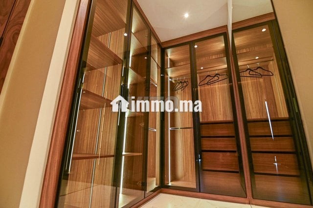 villas-plain-pied-4-suites-piscine-big-5