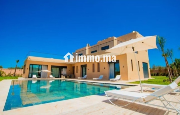 villa-tres-moderne-sur-marrakech-big-1