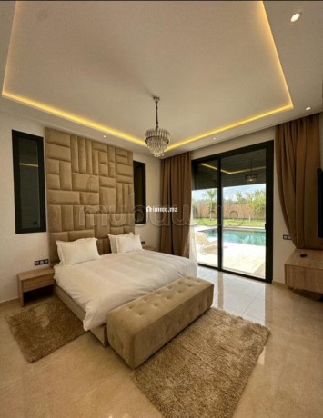 villa-tres-moderne-sur-marrakech-big-3
