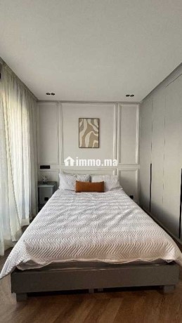 studio-moderne-a-louer-2-mars-big-0
