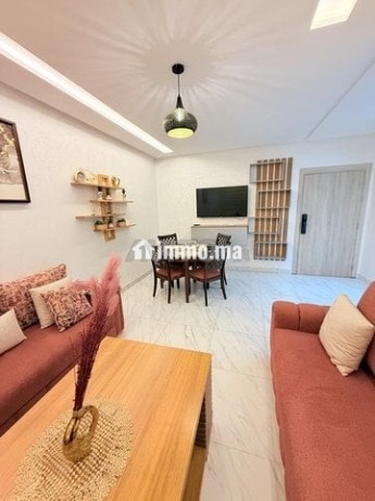 studio-confort-balcon-piscine-familiale-big-12