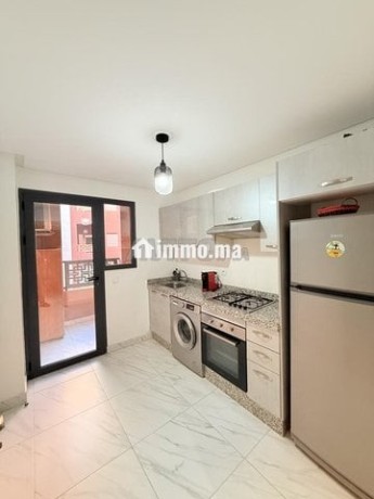 studio-confort-balcon-piscine-familiale-big-5