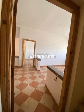 maison-ensoleillee-dans-un-bon-emplacement-big-0