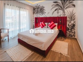 Appartement de vacances à louer en Centre ville.
Superficie 100 m².
Places de stationnement et jardin - Appartement à vendre