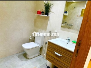Appartement de vacances à louer en Centre ville.
Superficie 100 m².
Places de stationnement et jardin - Appartement à vendre