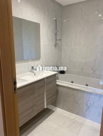 duplex-avec-jardin-meuble-big-13