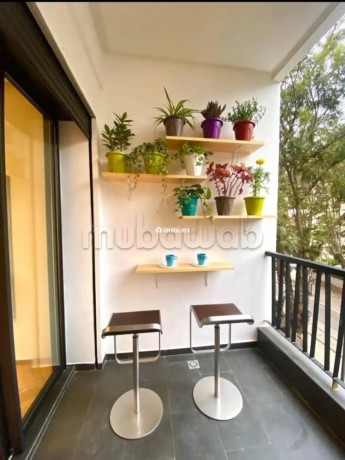 location-dun-appartement-en-centre-ville-3-grandes-pieces-vue-imprenable-sur-la-mer-double-vitrage-big-4
