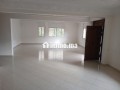 vente-villa-de-luxe-a-riyad-4-grandes-pieces-terrasse-et-jardin-small-1