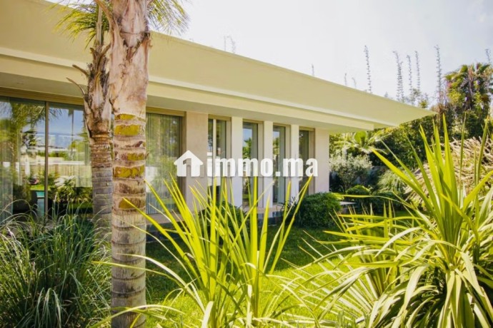 villa-5-ch-de-luxe-a-vendre-ambassador-souissi-big-3