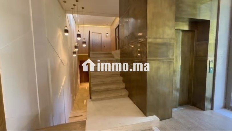 villa-5-ch-de-luxe-a-vendre-ambassador-souissi-big-8