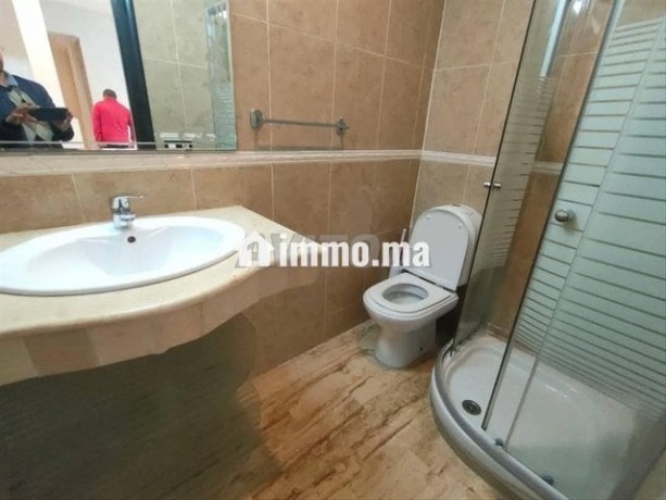 appartement-vide-83m2-maarif-extention-big-5