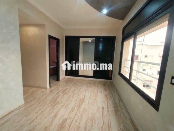 appartement-vide-83m2-maarif-extention-big-8