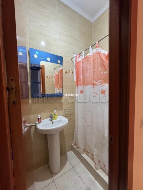 Location d'un appartement à Marjane. 2 belles chambres. Antenne parabolique, résidence sécurisée - Vente Immobilier - Tanger - photo 7