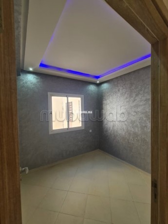 vend-appartement-a-hay-mabrouka-surface-de-52-m2-concierge-et-climatisation-big-6