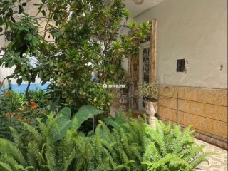 Location d'un appartement à M'Diq. 2 chambres agréables. Salon Marocain, sécurité - Appartement à vendre