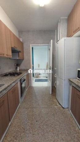 un-joli-appartement-en-location-meuble-a-agdal-big-10