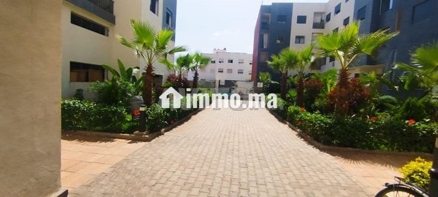 a-louer-vide-tarik-ibnou-ziad-residence-nakhil-big-0