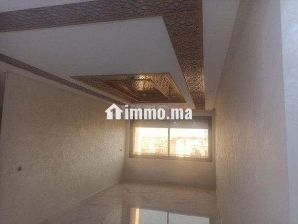 appartement-vue-degagee-proximite-av-des-far-big-1