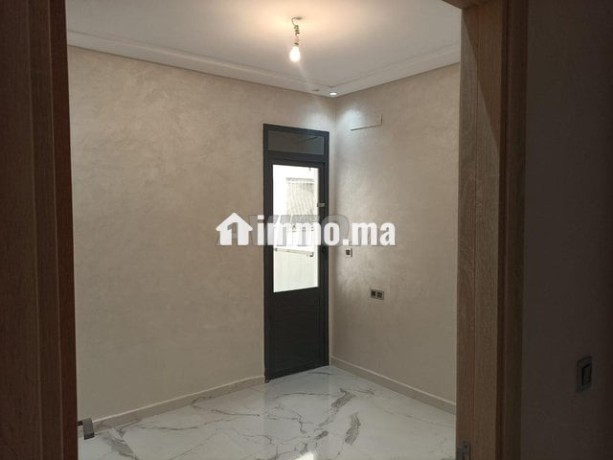 appartement-vue-degagee-proximite-av-des-far-big-4
