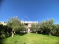 magnifique-villa-piscine-sur-residence-golfique-small-10