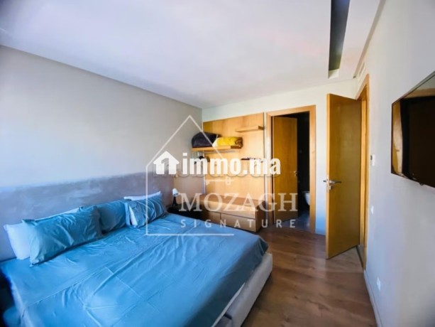 magnifique-villa-piscine-sur-residence-golfique-big-18