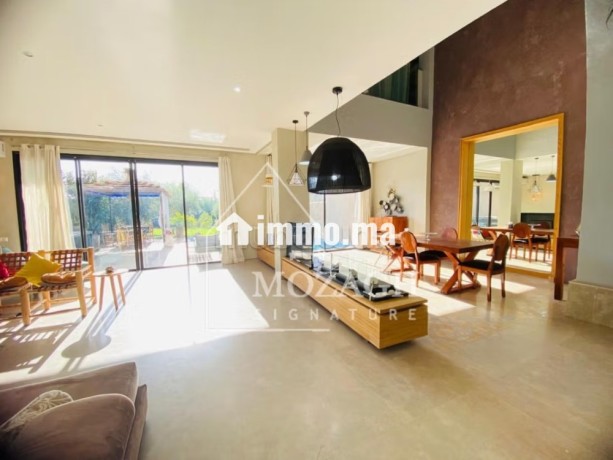 magnifique-villa-piscine-sur-residence-golfique-big-4