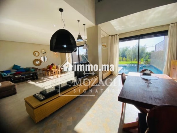 magnifique-villa-piscine-sur-residence-golfique-big-7