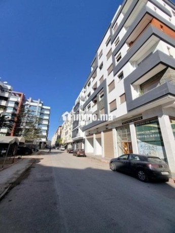 local-commercial-151-magasin-les-princesses-maarif-big-1