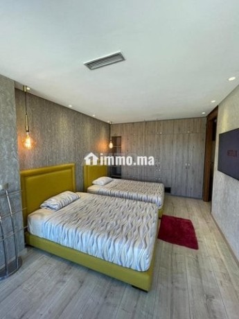 luxurious-apartment-on-the-sea-big-9