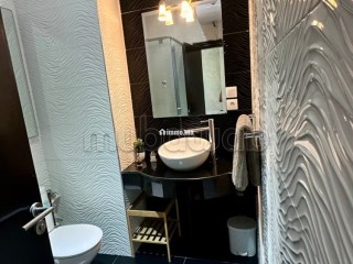 Appartements à louer à Bourgogne Ouest. 3 pièces. Places de stationnement et jardin - Appartement à vendre - Casablanca