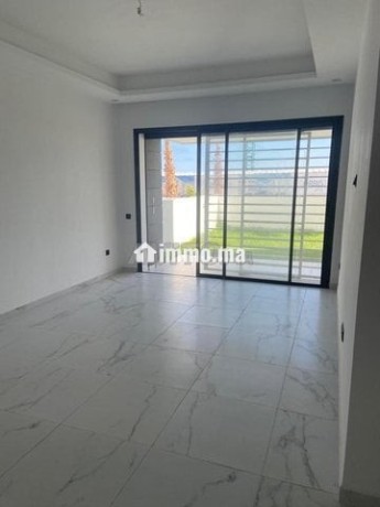 tres-bel-appartement-a-louer-130-m2-a-harhoura-big-4