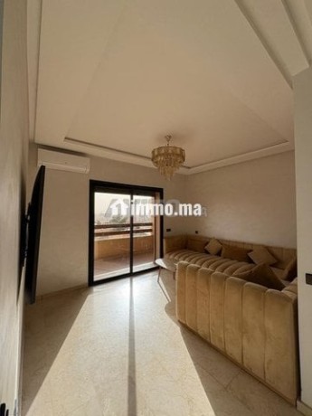 appartement-moderne-avec-piscine-big-3