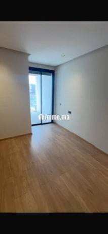 appartement-a-louer-44-m2-a-casablanca-big-0