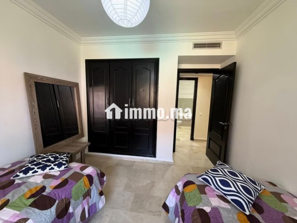 appartement-meuble-2-chambres-residence-avec-pisci-big-7