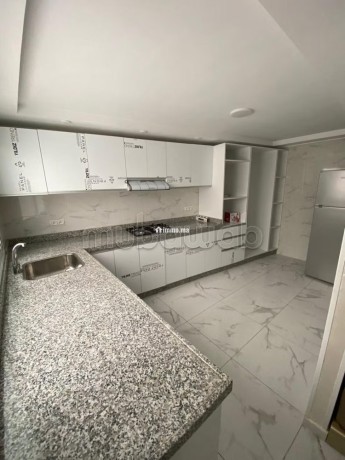 bel-appartement-a-vendre-a-al-hoceima-surface-totale-100-m2-meuble-big-4