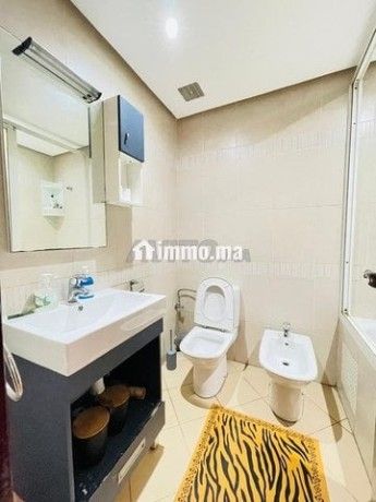 appartement-90m-meuble-luxe-a-jenane-californie-big-5