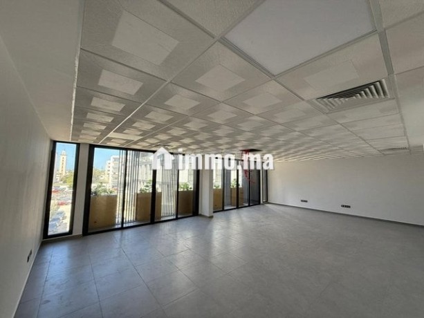 plateaux-bureaux-a-louer-cfc-casablanca-big-0