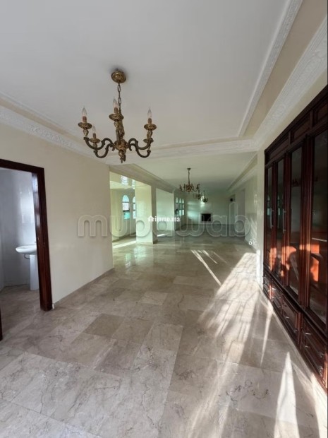 Location villa non meublée 5 belles chambres. Piscine et cheminée - Location Immobilier - Tanger - photo 3
