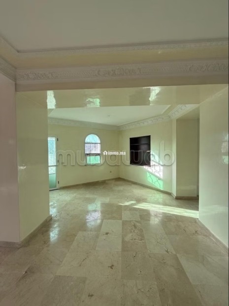 Location villa non meublée 5 belles chambres. Piscine et cheminée - Location Immobilier - Tanger - photo 8