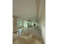 location-villa-non-meublee-5-belles-chambres-piscine-et-cheminee-small-11