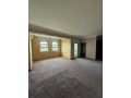 location-villa-non-meublee-5-belles-chambres-piscine-et-cheminee-small-17