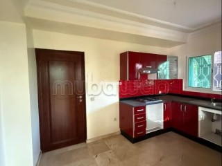 Location villa non meublée 5 belles chambres. Piscine et cheminée - Villa à louer - Tanger