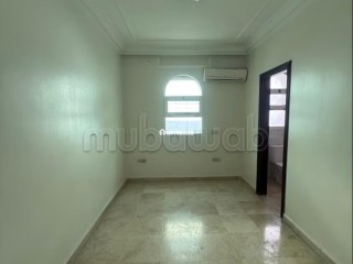 Location villa non meublée 5 belles chambres. Piscine et cheminée - Villa à louer - Tanger