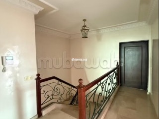 Location villa non meublée 5 belles chambres. Piscine et cheminée - Villa à louer - Tanger