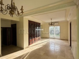 Location villa non meublée 5 belles chambres. Piscine et cheminée - Villa à louer - Tanger