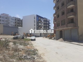 terrains-300-m2-zone-immeuble-bouhalf
