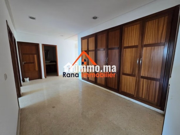 appartement-a-vendre-sur-souissi-rabat-big-11