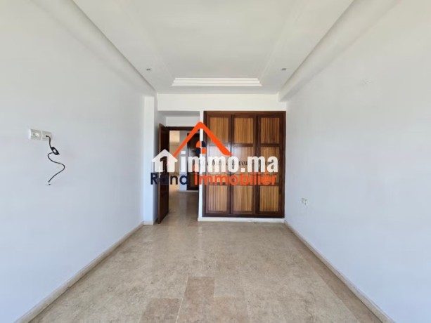 appartement-a-vendre-sur-souissi-rabat-big-18